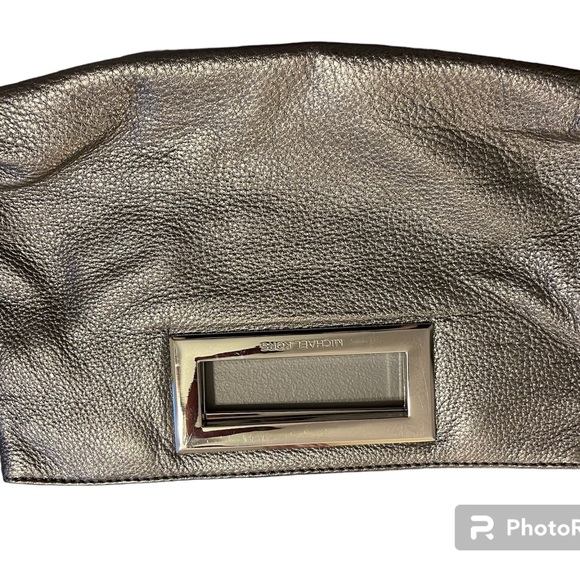Michael Kors Clutch Silver/Pewter color soft pebble leather - Picture 3 of 7